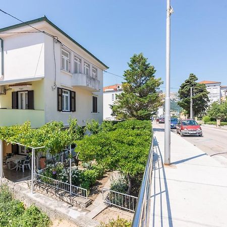 Apartment Luiza With Terrace باشْكا المظهر الخارجي الصورة